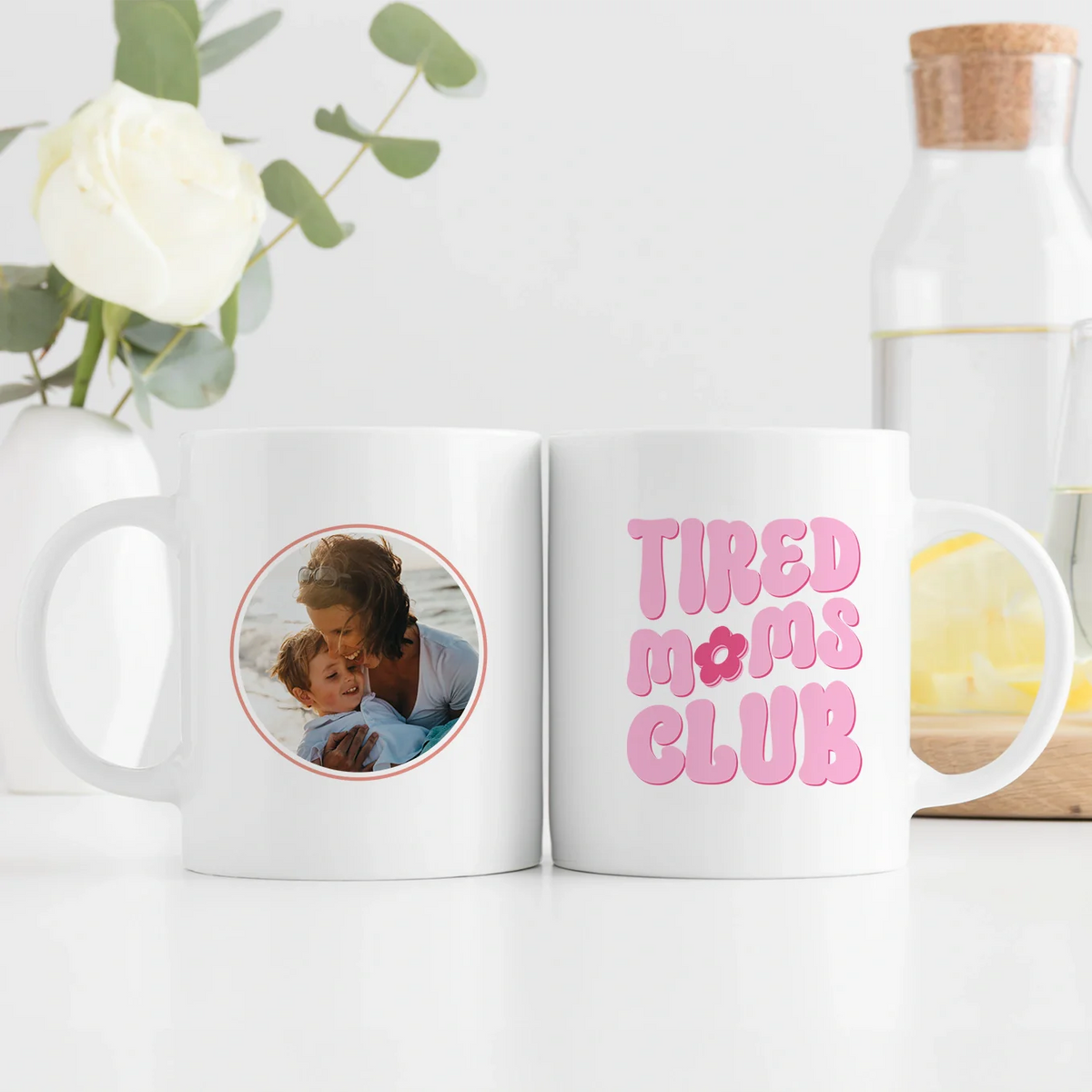 Personalisierte Tasse "Tired Moms Club"